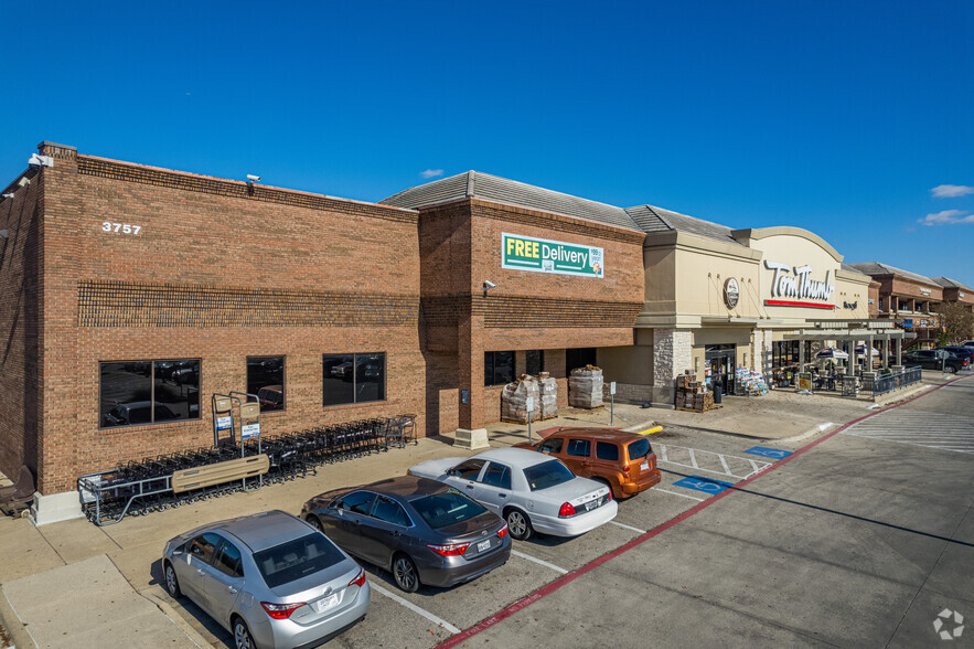 11888 Marsh Ln, Dallas, TX for lease - Building Photo - Image 2 of 21