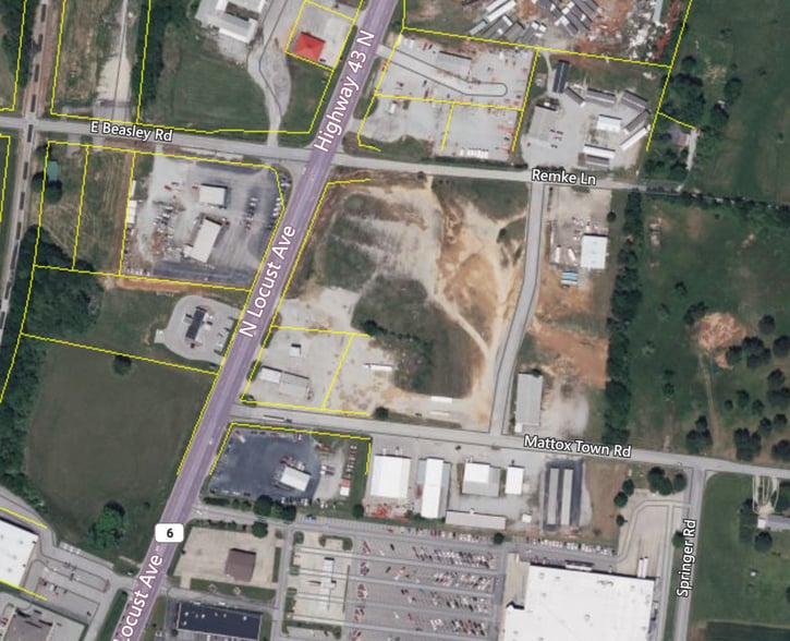 2420 Locust Avenue, Lawrenceburg, TN for sale - Building Photo - Image 3 of 3