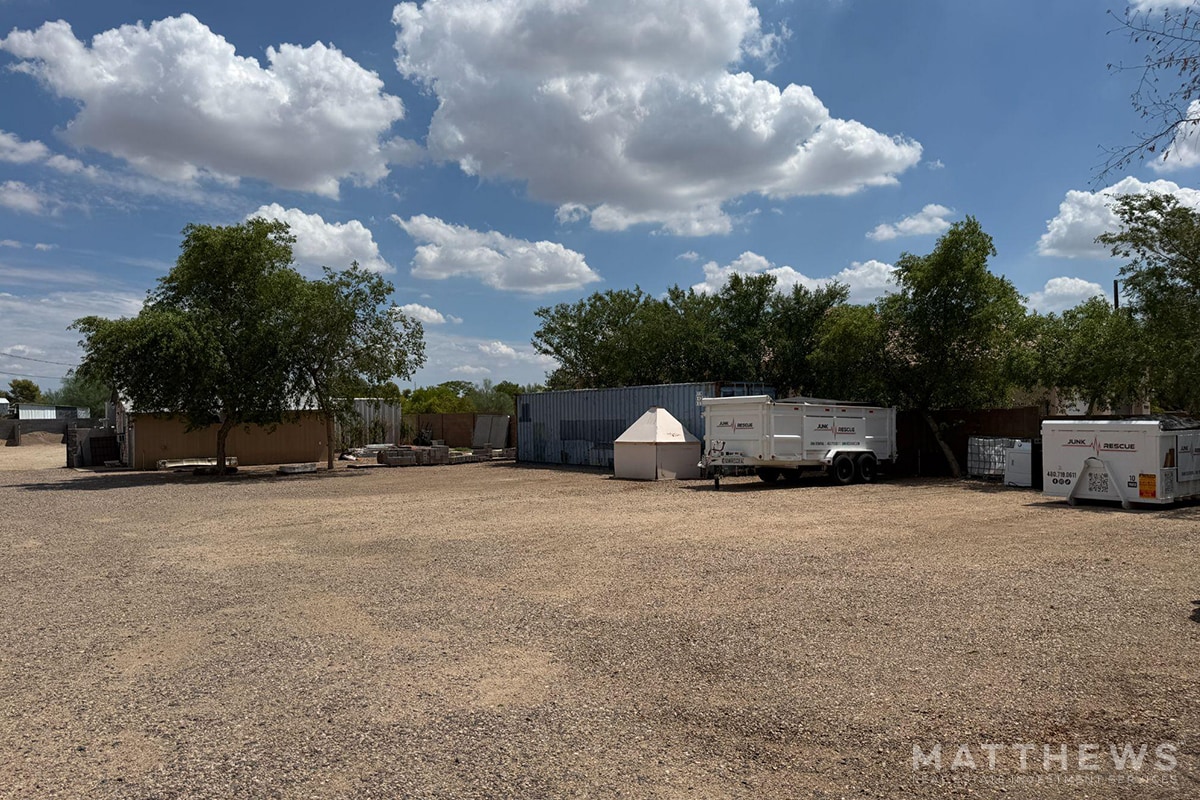 20205 N Cave Creek Rd, Phoenix, AZ for lease Building Photo- Image 1 of 4