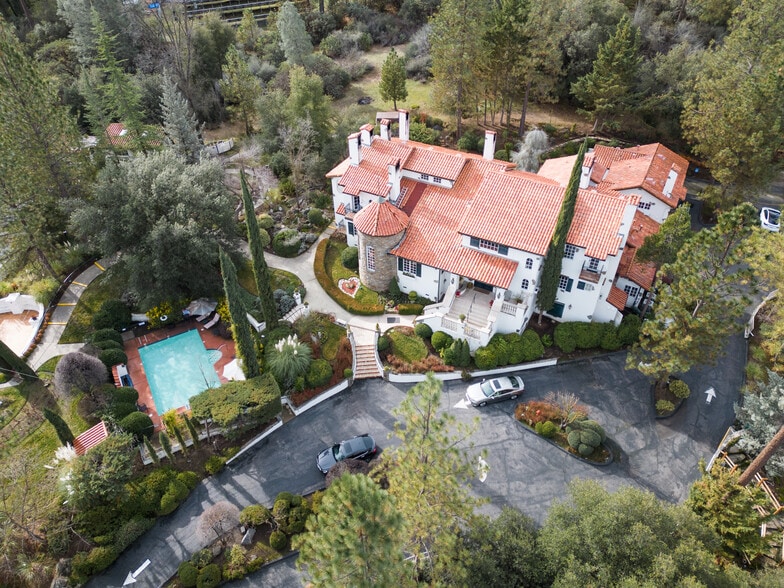 48644 Victoria Ln, Oakhurst, CA for sale - Aerial - Image 3 of 76