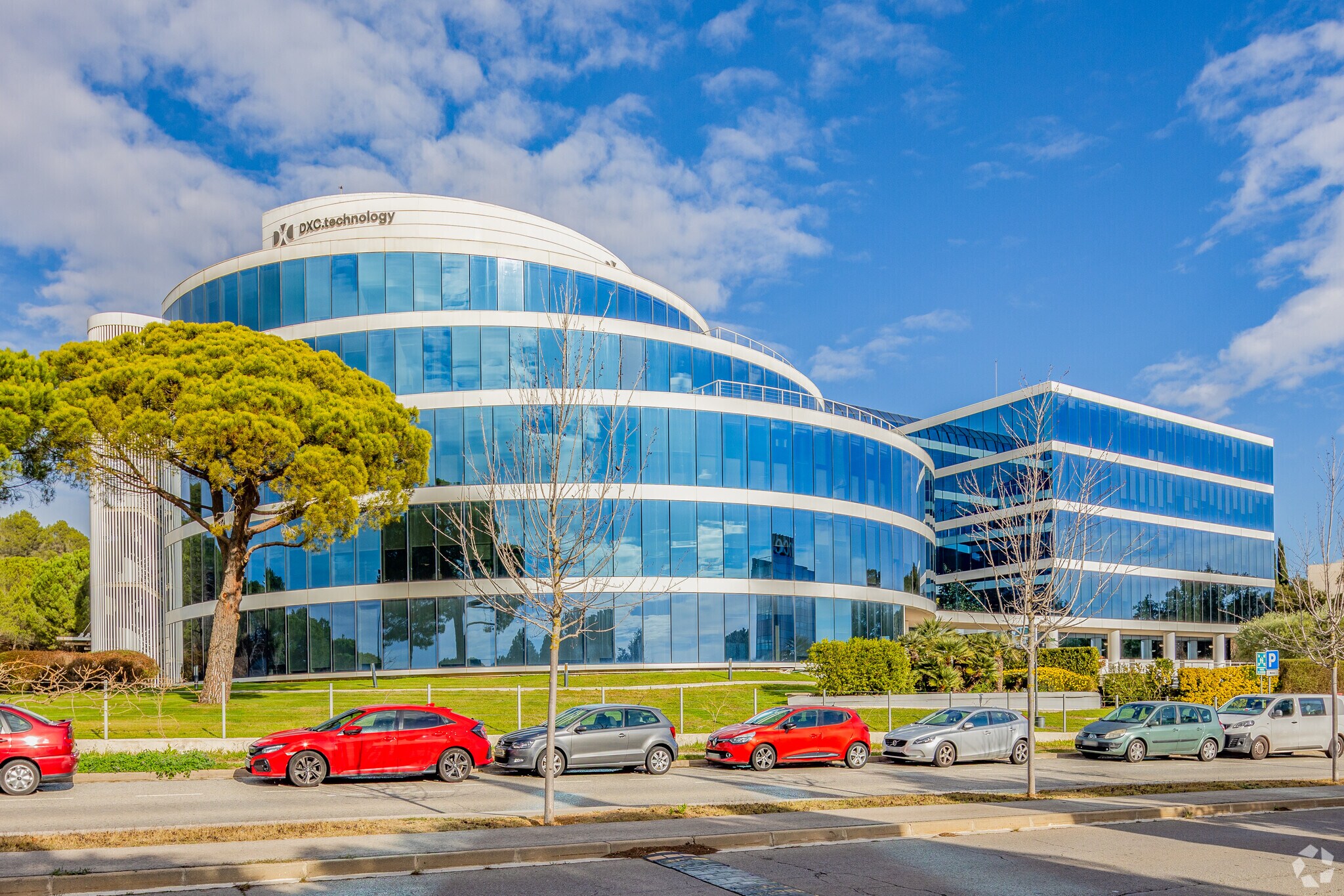 Avinguda de la Generalitat, 163-167, Sant Cugat del Vallès, Barcelona for lease Primary Photo- Image 1 of 6
