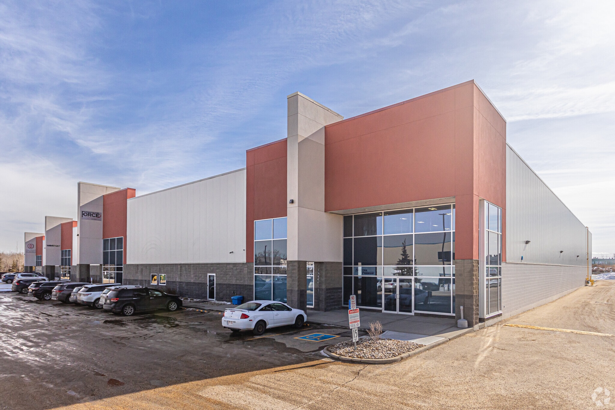5613-5645 70 St NW, Edmonton, AB for lease Building Photo- Image 1 of 5
