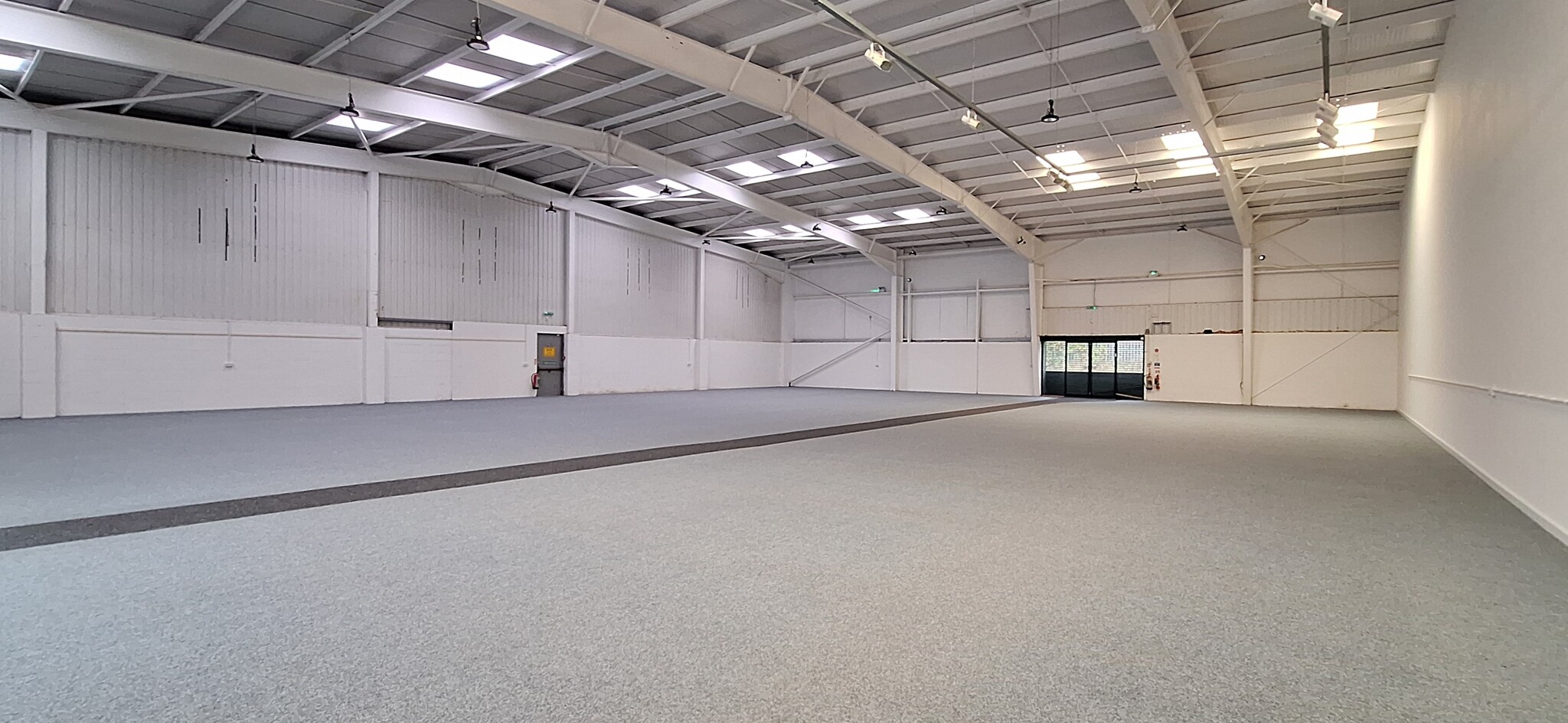 Reme Dr, Honiton for lease Interior Photo- Image 1 of 7