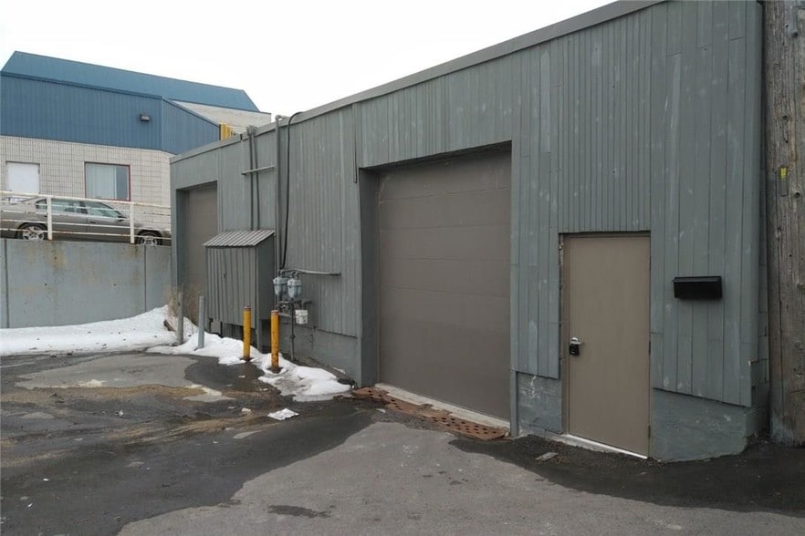 1792 Bank St, Ottawa, ON for sale - Building Photo - Image 1 of 1