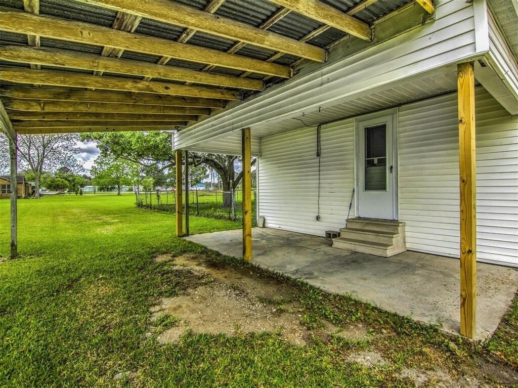 1228 E Hwy 73, Winnie, TX 77665 Specialty for Sale