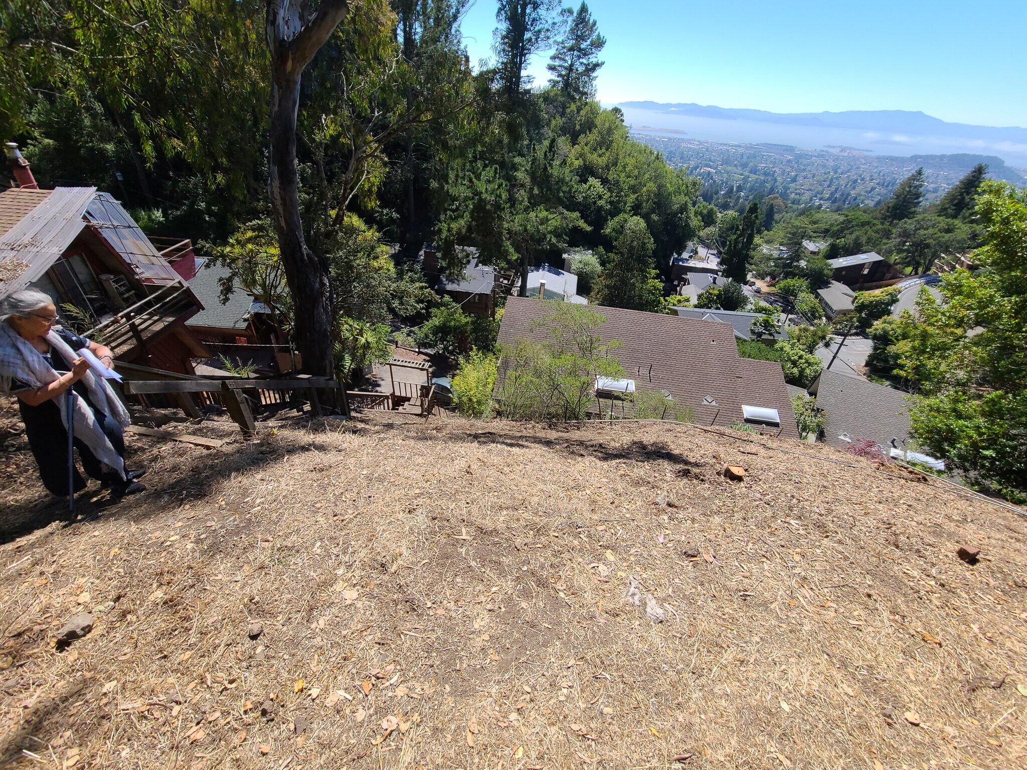 1409 Glendale, Berkeley, CA for sale Primary Photo- Image 1 of 1