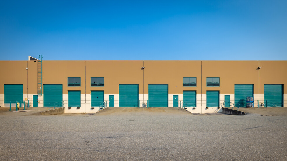 1551 Broadway St, Port Coquitlam, BC for lease - Building Photo - Image 3 of 3