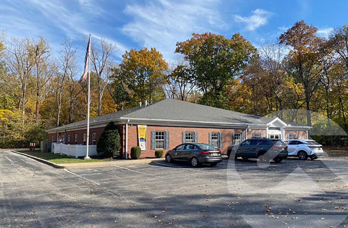 1688 Woodlands Dr, Maumee, OH for lease Building Photo- Image 1 of 1