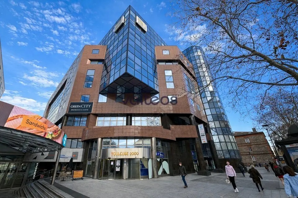 Location Bureaux 326 m² à 2 076 m² - Photo 1