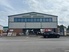 Holmes Chapel Rd, Middlewich for lease Building Photo- Image 1 of 6