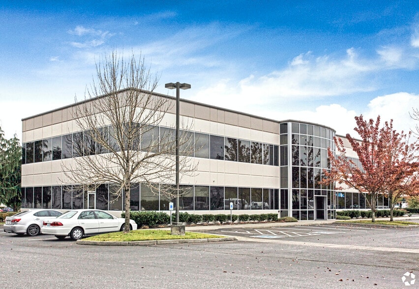 Commerce Business Center Buildings A & C portfolio of 2 properties for sale on LoopNet.com - Primary Photo - Image 2 of 3