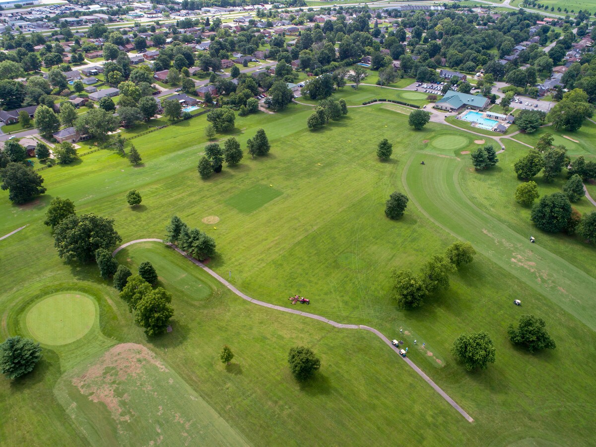 140 Lone Oak Dr, Nicholasville, KY 40356