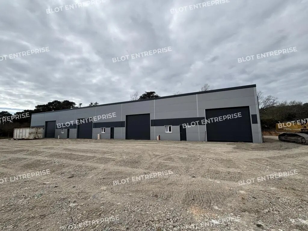 Flex in Ploemeur for lease Building Photo- Image 1 of 10