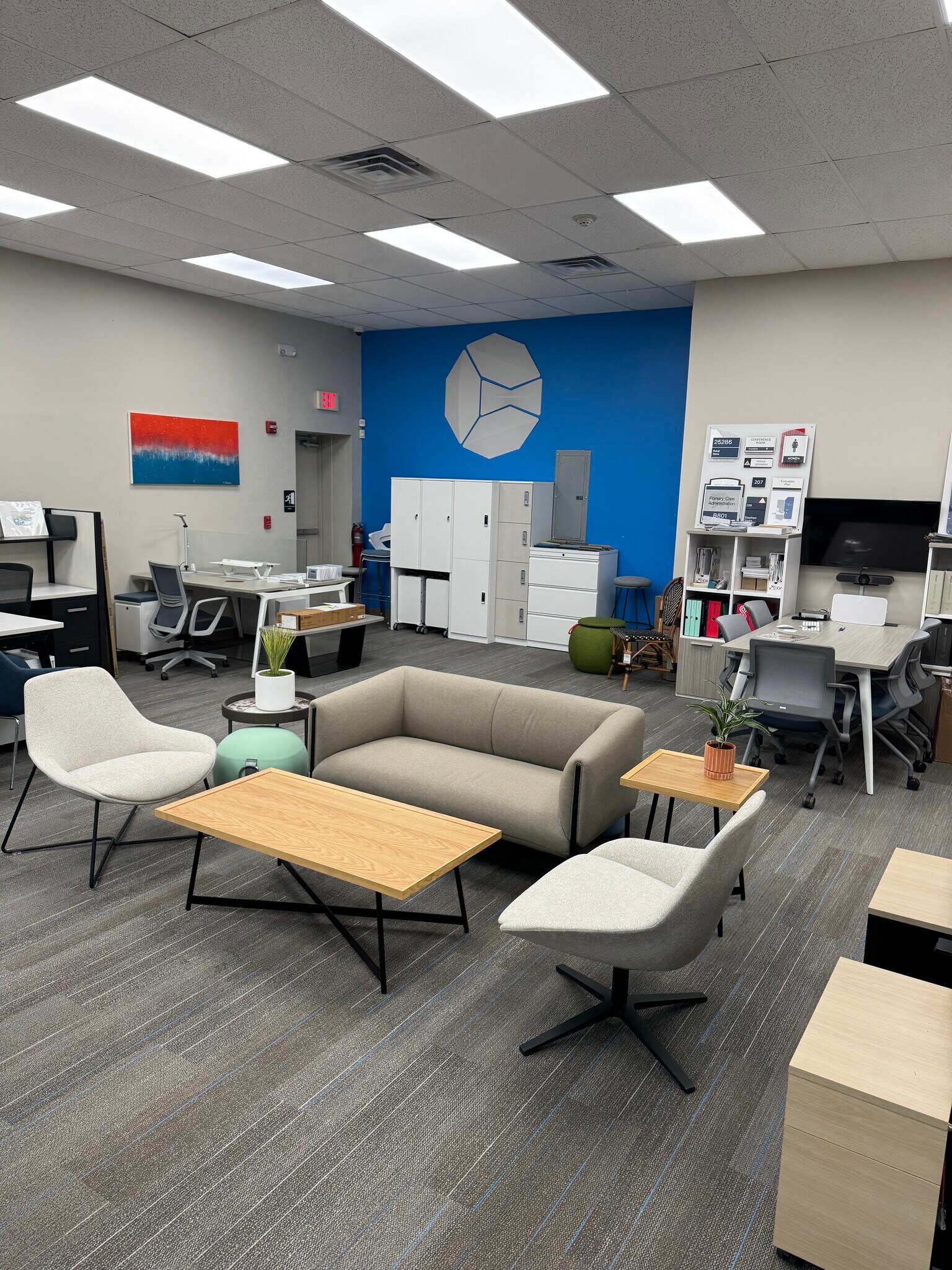 107 DeKalb St, Bridgeport, PA for lease Interior Photo- Image 1 of 2