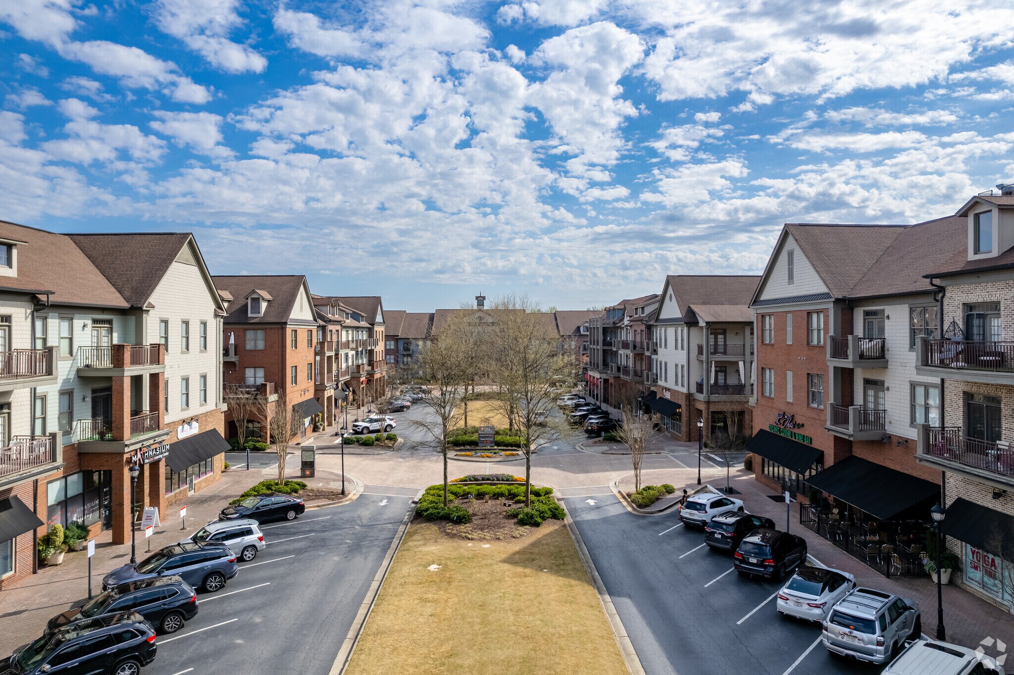 4600 W Village Pl, Smyrna, GA for sale Primary Photo- Image 1 of 1