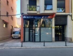 Retail in Tortosa, Tarragona for lease Building Photo- Image 1 of 5