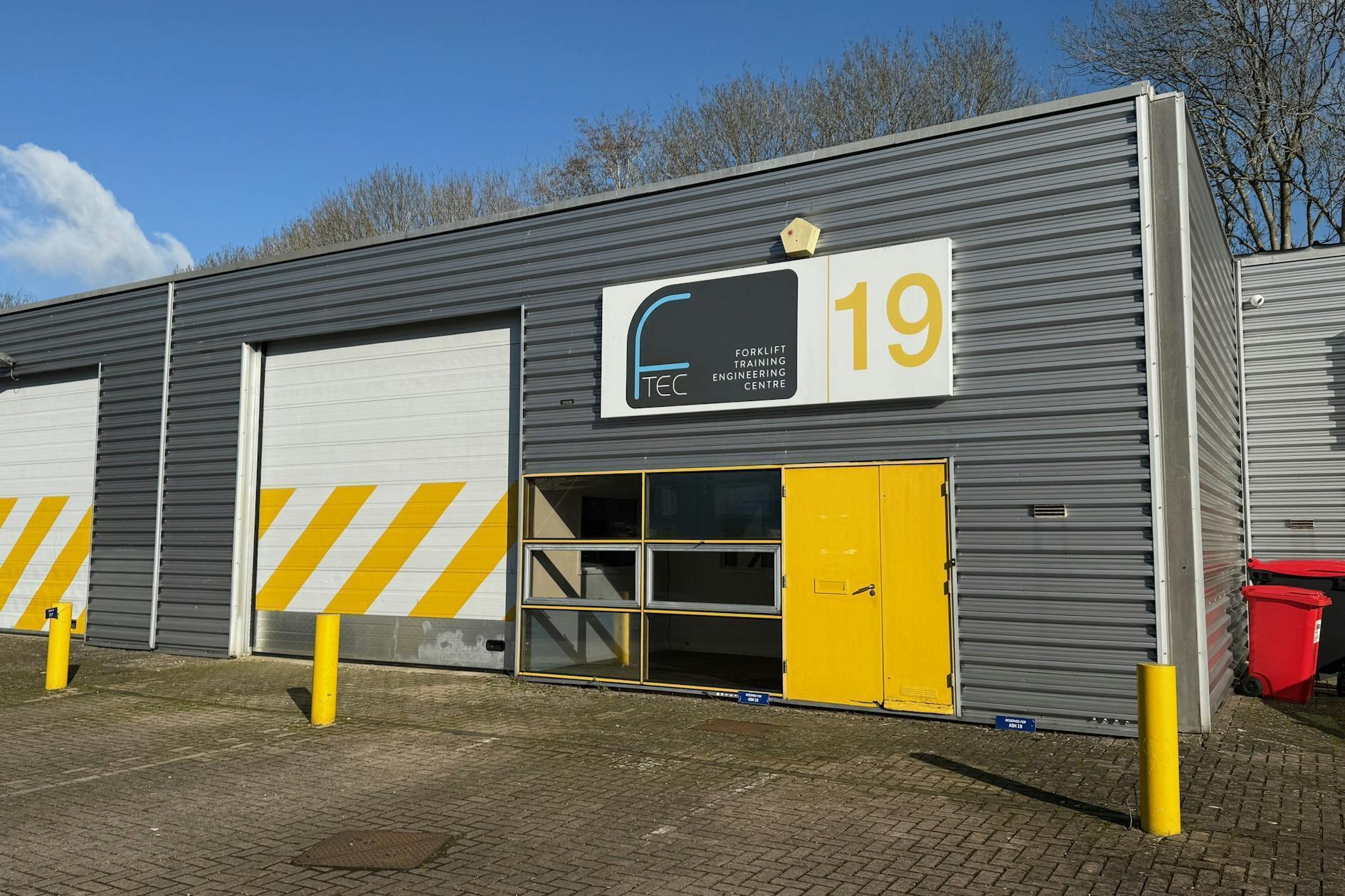 Kembrey Park, Swindon for lease Building Photo- Image 1 of 4