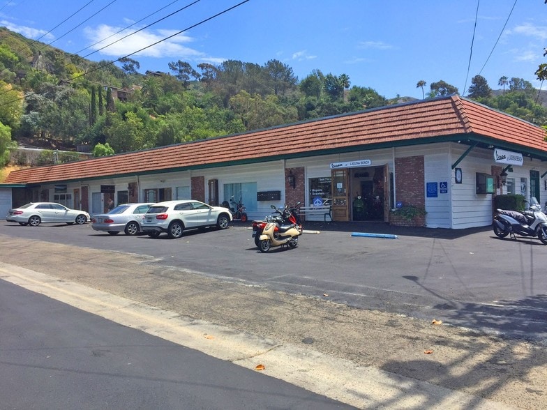 3295 Laguna Canyon Rd, Laguna Beach, CA for lease - Primary Photo - Image 1 of 19