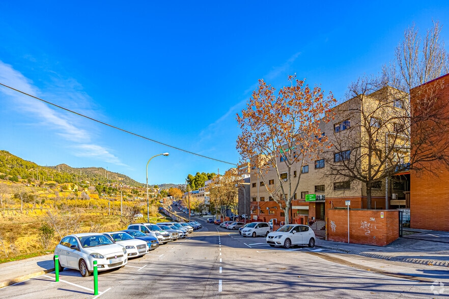 Industrial in Sant Just Desvern, Barcelona for sale - Building Photo - Image 3 of 3