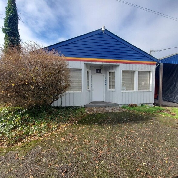 1028 2nd St N, Jefferson, OR for sale - Building Photo - Image 1 of 1