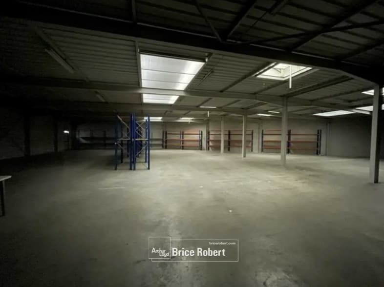 41 Rue Louis Pradel, Corbas for sale - Interior Photo - Image 2 of 7