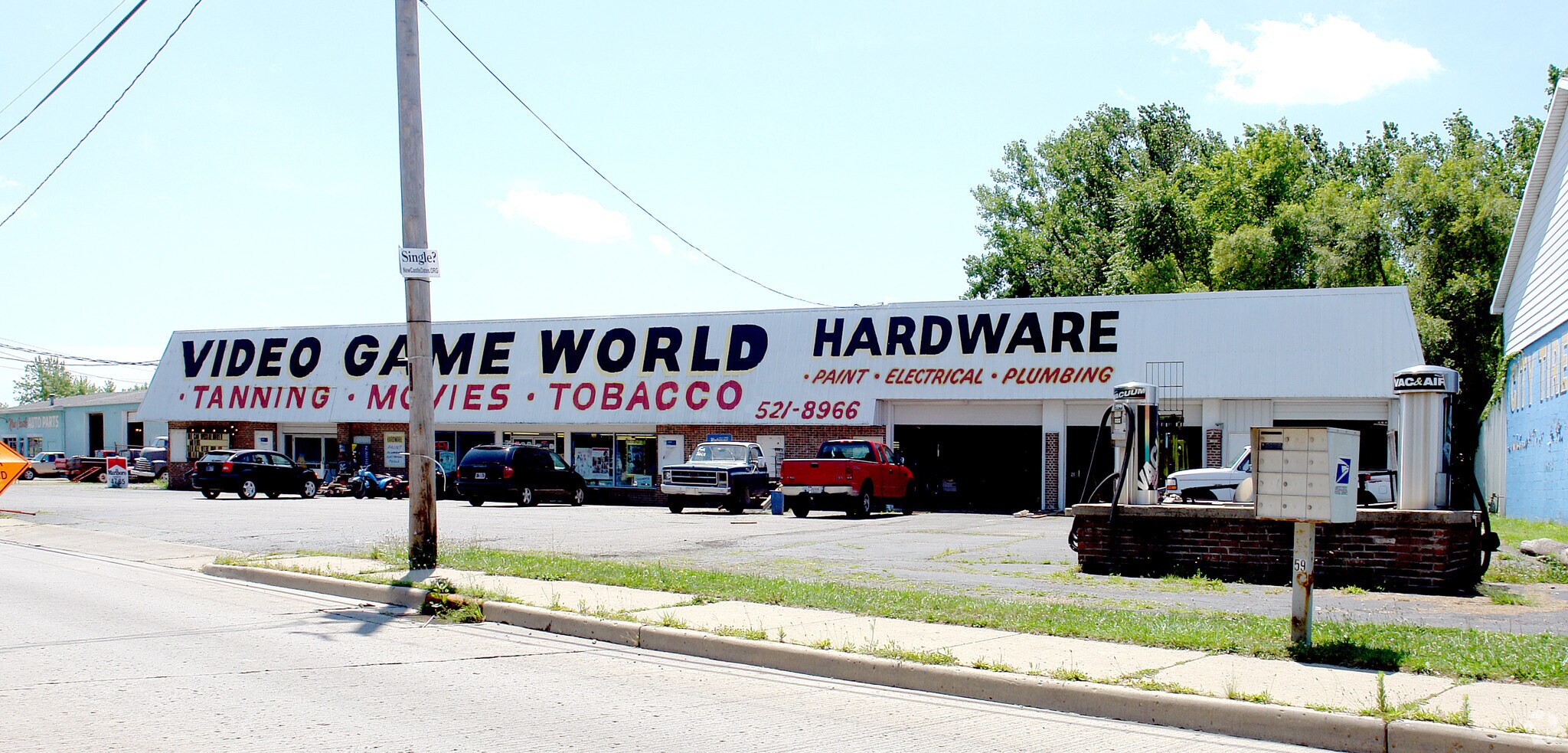 2803 Broad St, New Castle, IN for sale Primary Photo- Image 1 of 1