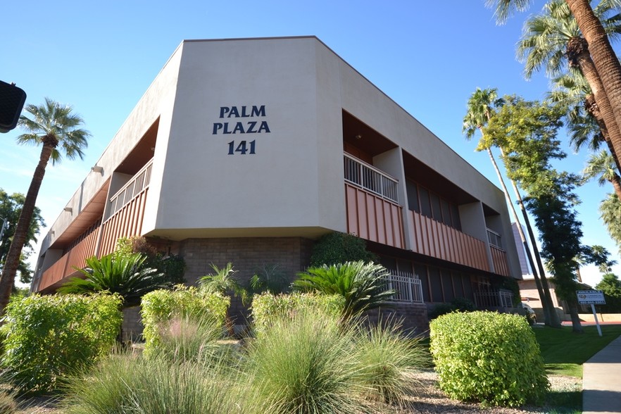 141 E Palm Ln, Phoenix, AZ for lease - Building Photo - Image 2 of 8