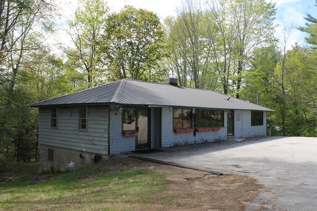 186 Daniel Webster Hwy, Meredith, NH for sale Building Photo- Image 1 of 1