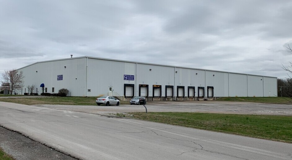 2 Washington Way, Franklin, KY for sale - Primary Photo - Image 1 of 1