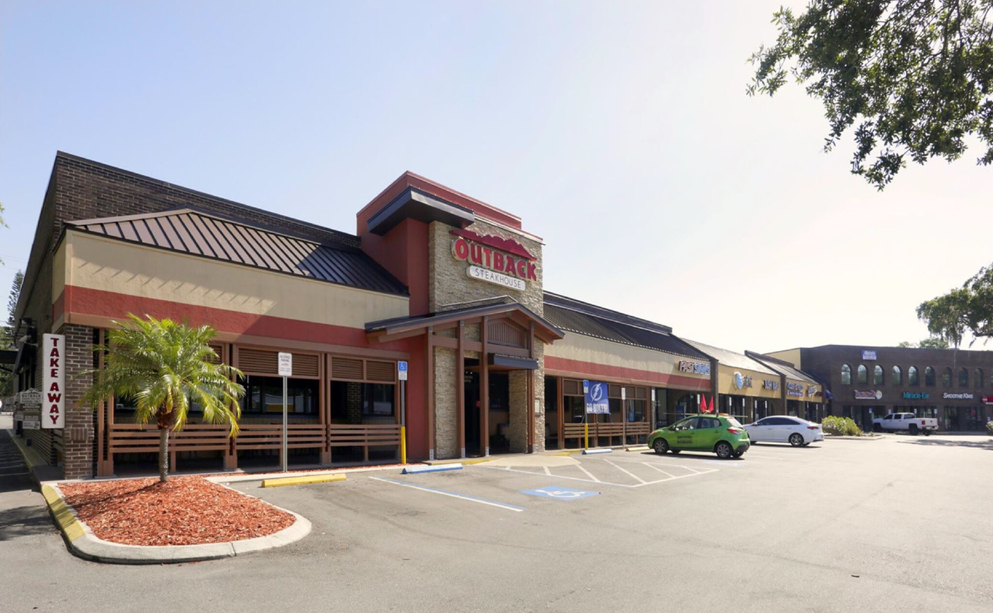 2020 W Brandon Blvd, Brandon, FL 33511 - Brandon Lakes Plaza | LoopNet