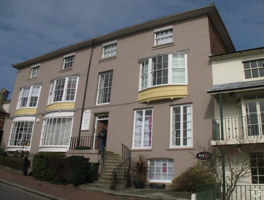 24 Mount Ephraim Rd, Tunbridge Wells for lease Building Photo- Image 1 of 3