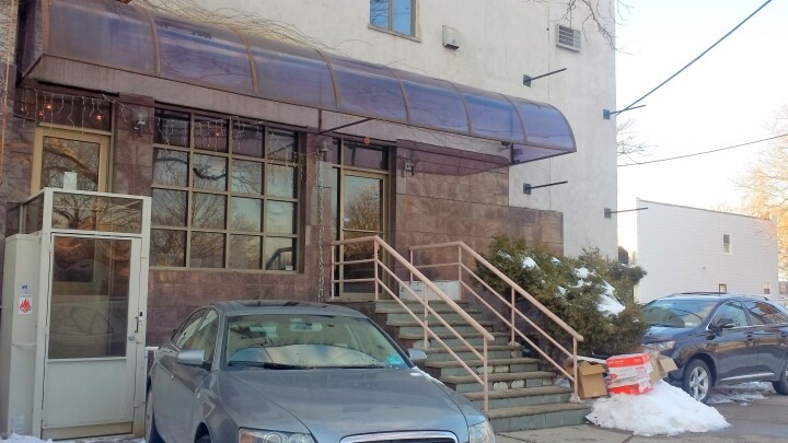 7206 7th Ave, Brooklyn, NY for lease Primary Photo- Image 1 of 2