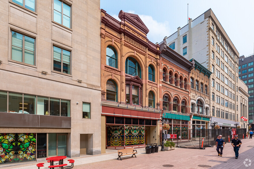 185-187 Sparks St, Ottawa, ON for sale - Primary Photo - Image 1 of 1