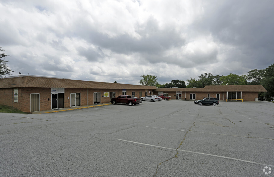 Church Street Office Park portfolio of 2 properties for sale on LoopNet.com - Primary Photo - Image 1 of 2