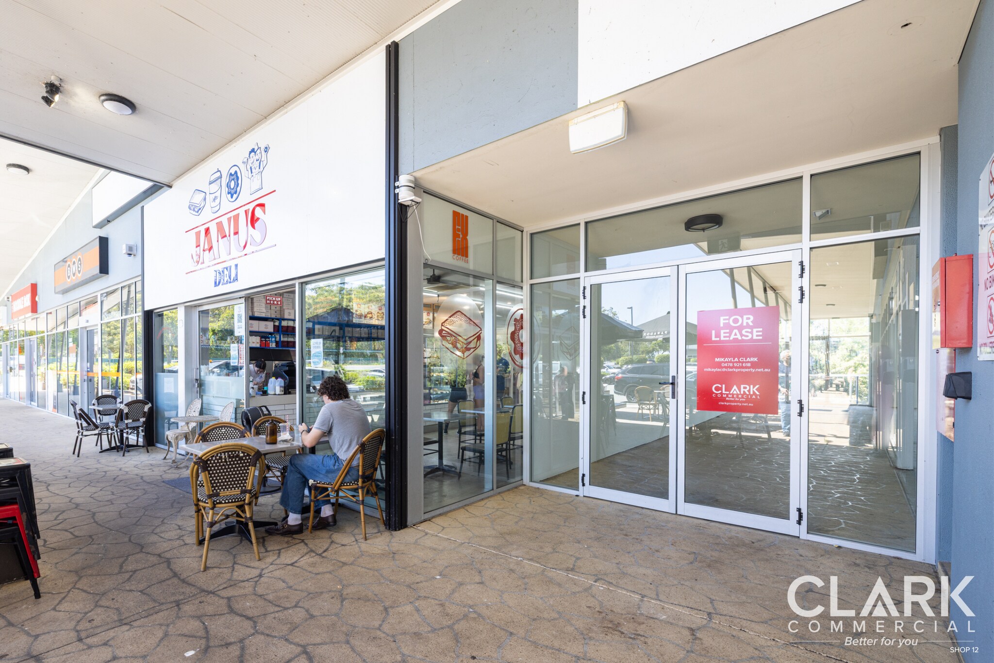 458 Olsen Ave, Molendinar for lease Building Photo- Image 1 of 9
