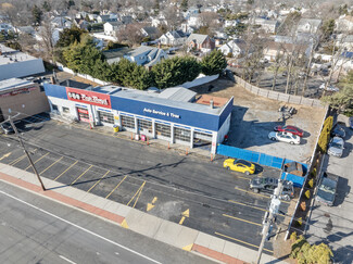 More details for 222 E Montauk Hwy, Lindenhurst, NY - Retail for Sale