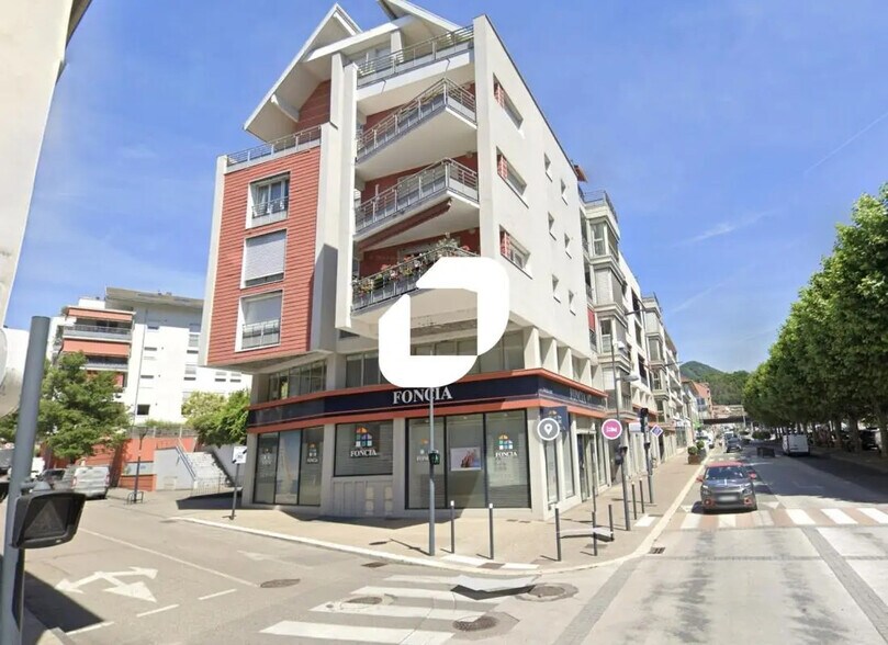 Office in Voiron for sale - Building Photo - Image 1 of 12