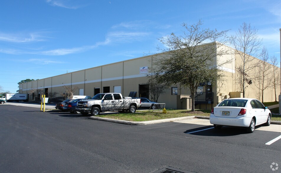7380 Philips Hwy, Jacksonville, FL 32256
