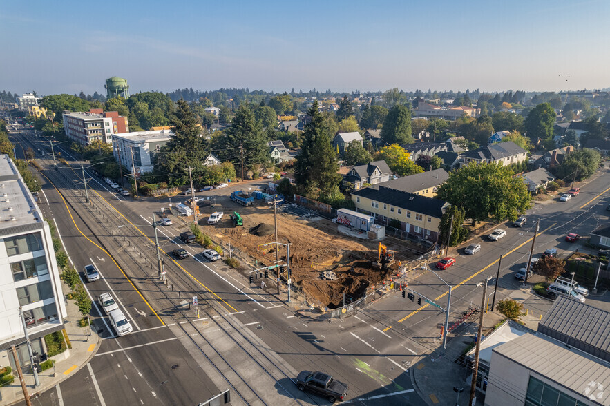 5020 N Interstate Ave, Portland, OR for lease - Aerial - Image 2 of 7