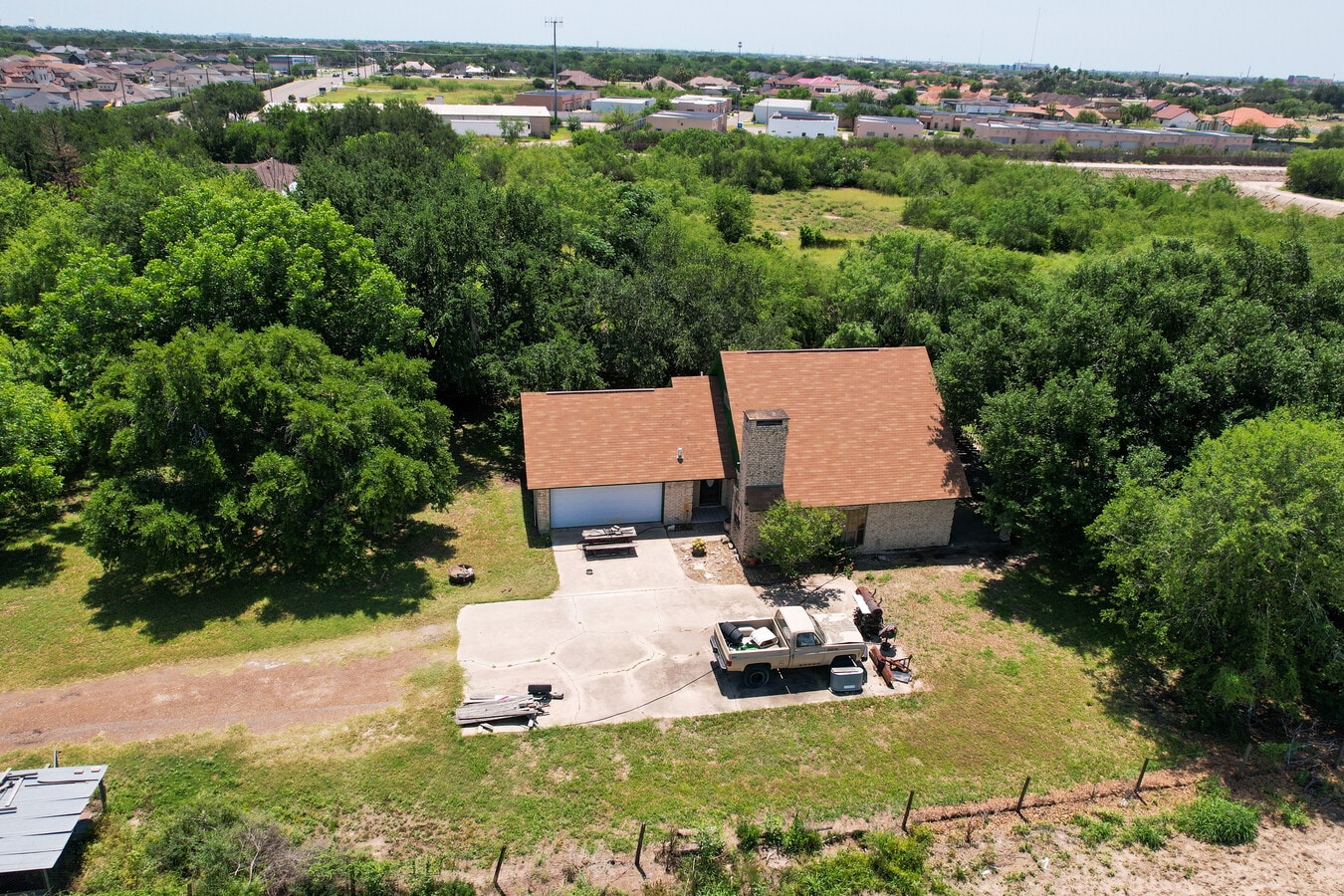 2820 W Canton Rd, Edinburg, TX 78539