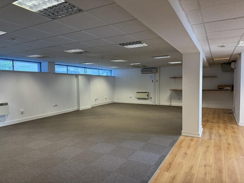 Sand Aire House, Kendal for lease - Building Photo - Image 3 of 17