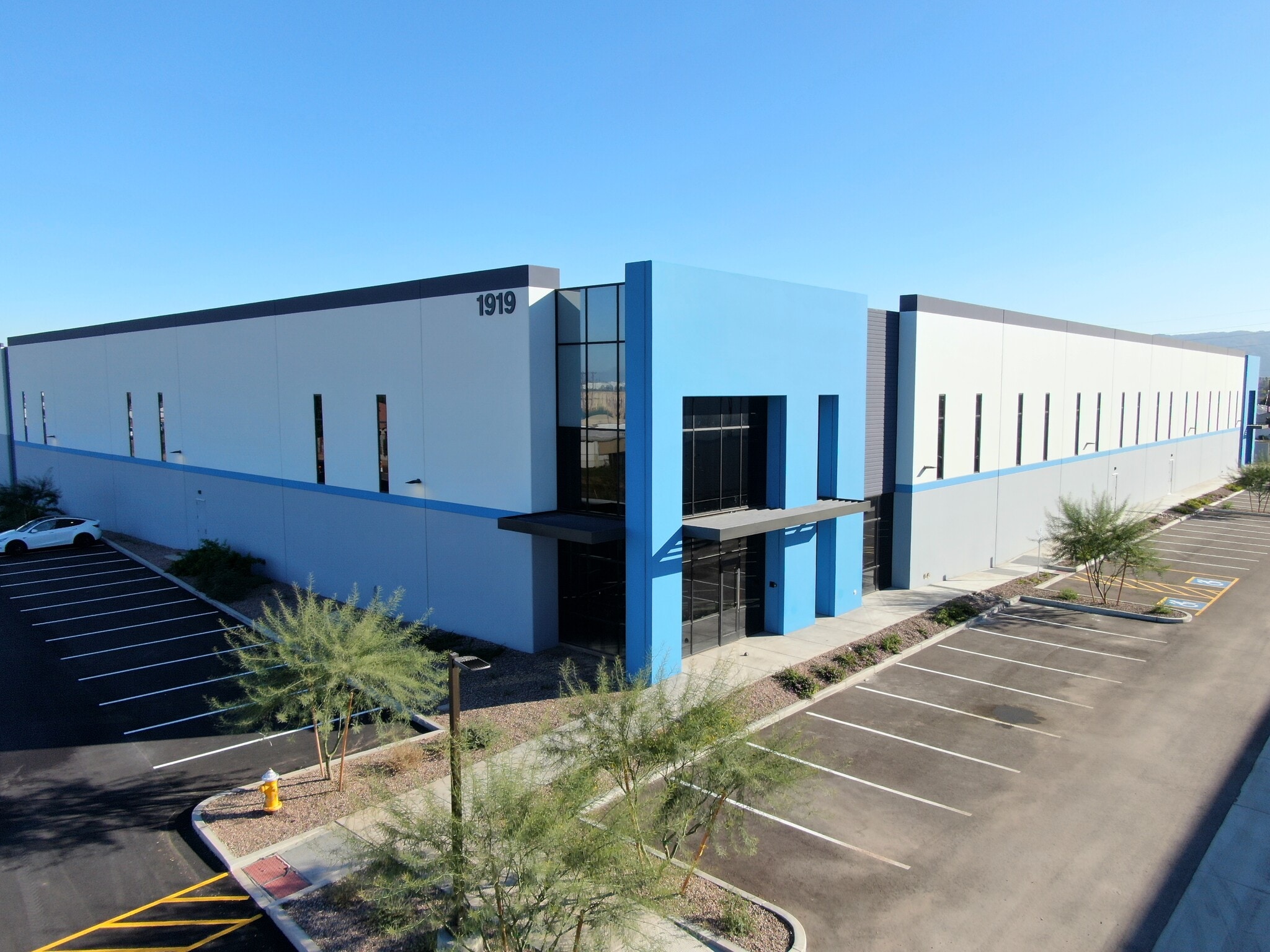 1900 Encinas ln, Phoenix, AZ for lease Building Photo- Image 1 of 6