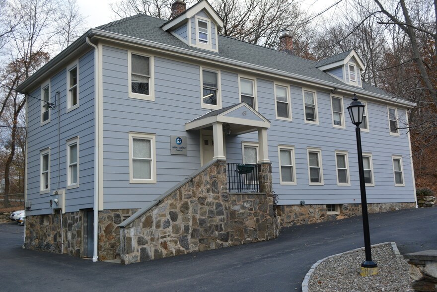 67 Woodside Ave, Briarcliff Manor Village, NY for sale - Building Photo - Image 1 of 1