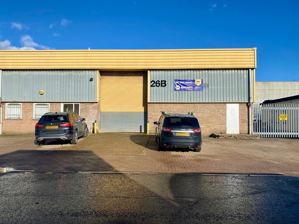 Sundon Park Rd, Luton for lease Primary Photo- Image 1 of 2