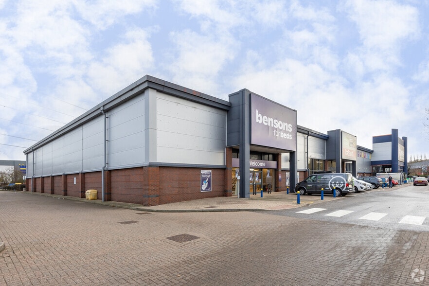 Vauxhall Rd, Canterbury for sale - Primary Photo - Image 1 of 3