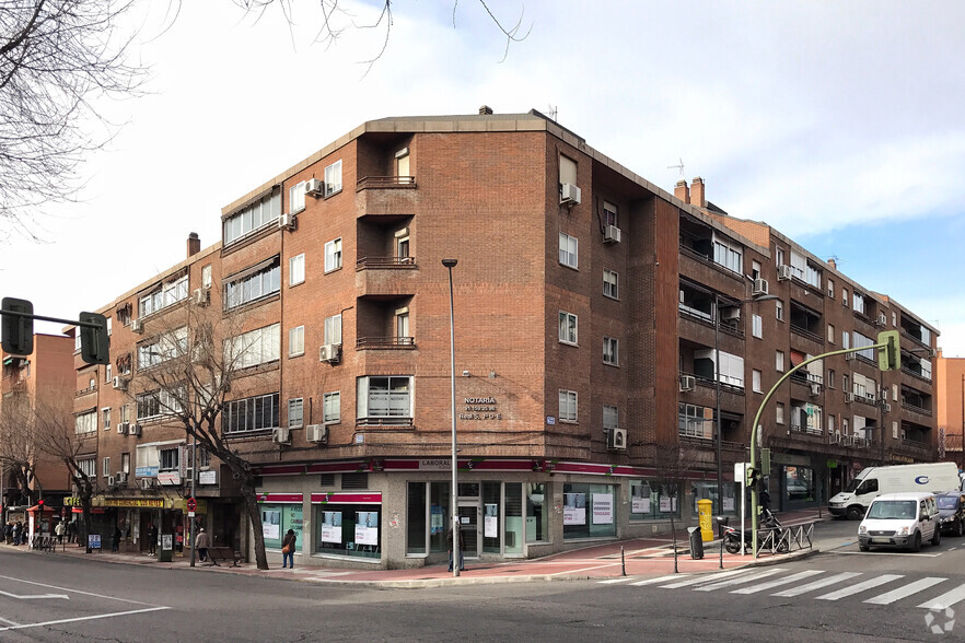 Calle Real, 5, San Sebastián De Los Reyes, Madrid for sale - Building Photo - Image 2 of 2