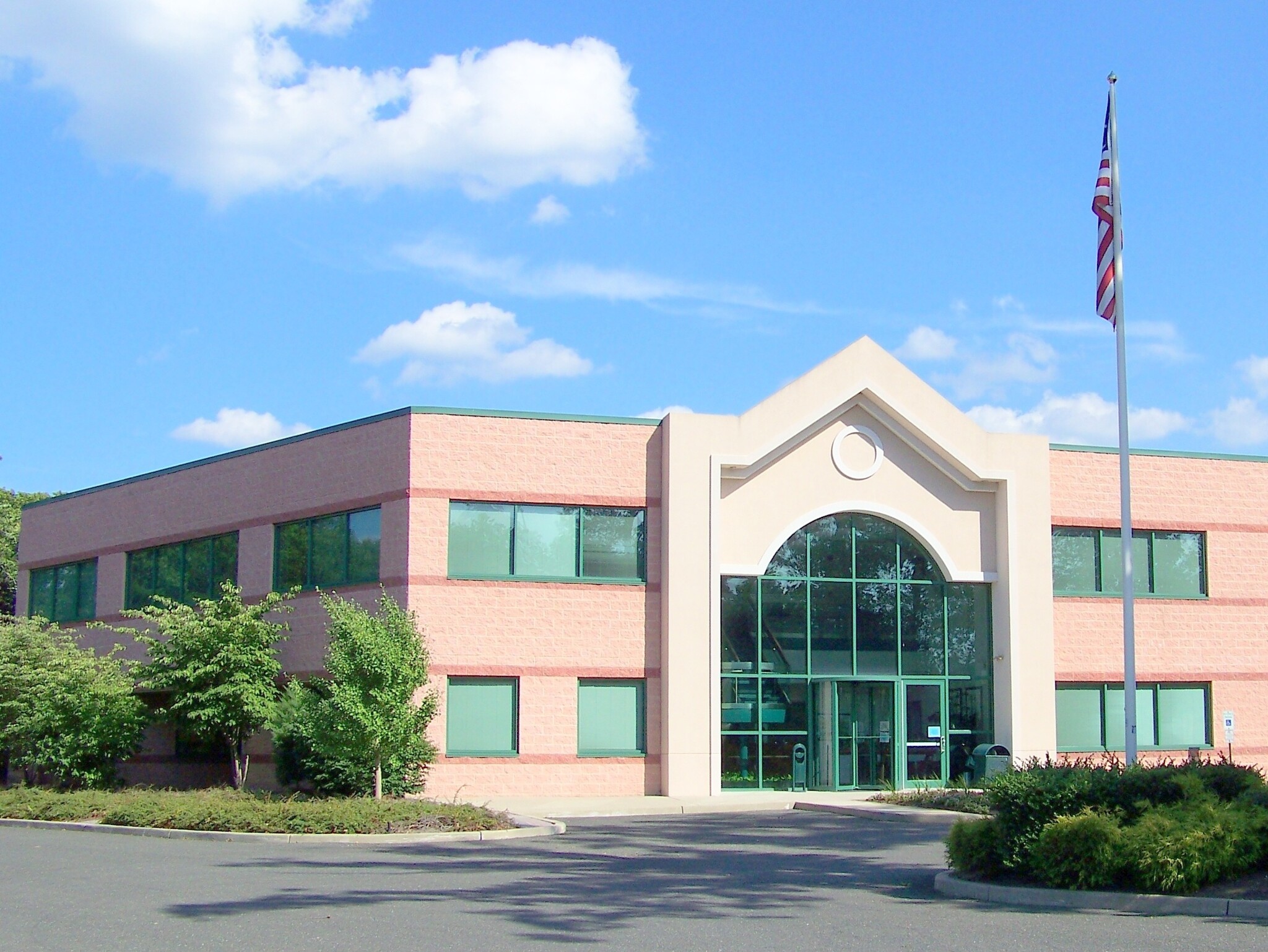 40 Industrial Way E, Eatontown, NJ for lease Building Photo- Image 1 of 8