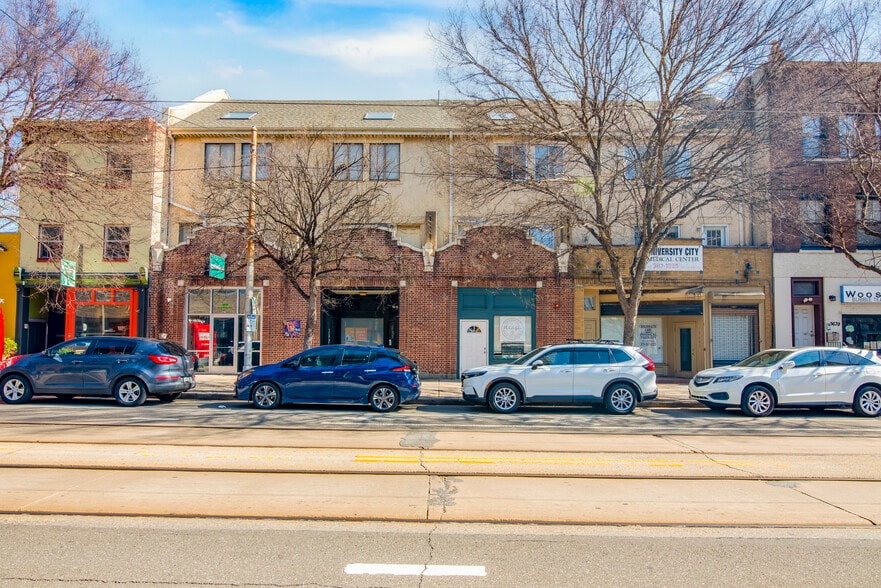 3645 Lancaster Ave, Philadelphia, PA for lease - Primary Photo - Image 1 of 15
