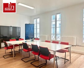 Office in Paris for lease Interior Photo- Image 2 of 8