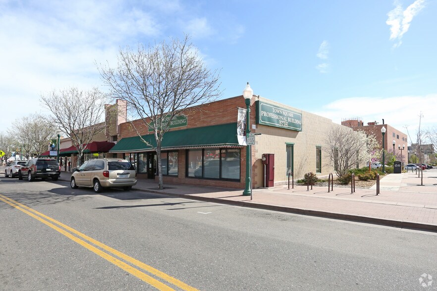 5738 Olde Wadsworth Blvd, Arvada, CO 80002